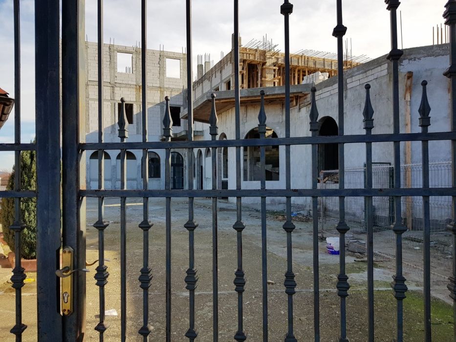 Spațiu comercial rezidențial în constructie zona 700