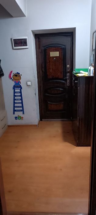 Квартира 4 Ва 2 этаж сотилади