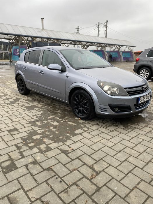 Vând Opel Astra H 1.7 ctdi