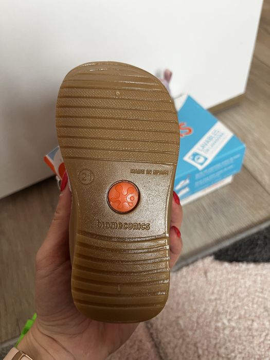 Biomecanics - чисто нови сандали 21