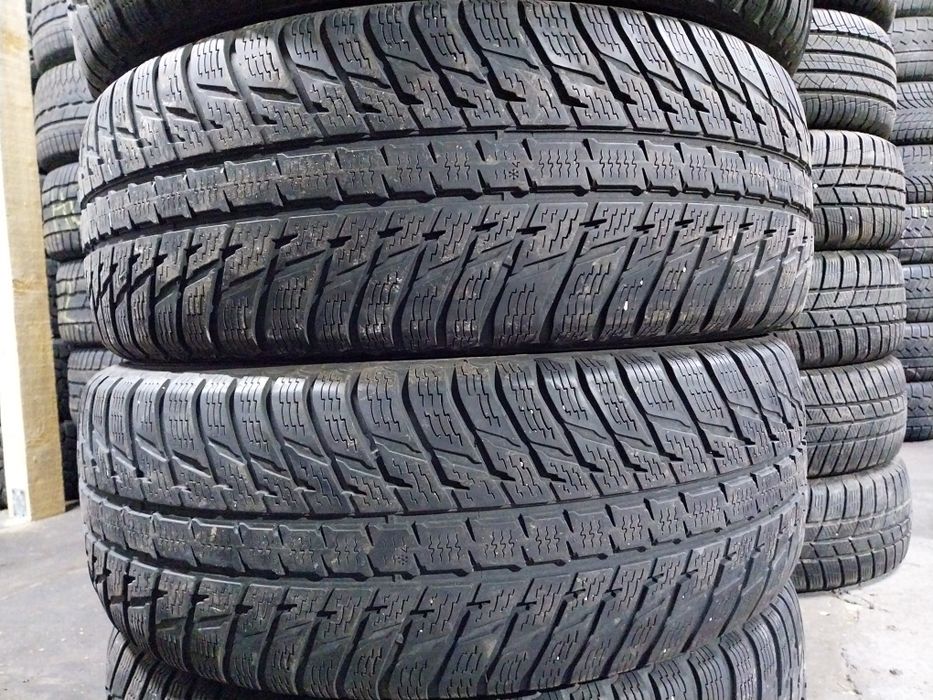 Anvelope second iarna 235 55 R17 Nokian