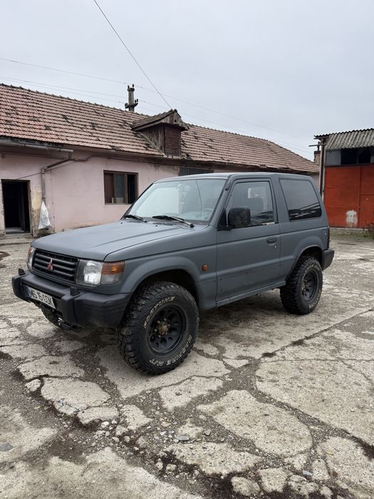MITSUBISHI Pajero 1994 — imagine 2