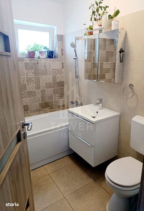 Apartament cu 3 camere de închiriat în zona Calea Surii Mici