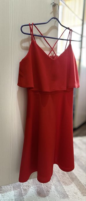 Продам платье состояние новое