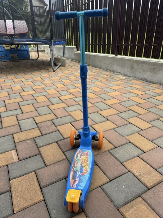 Vand trotineta Hot wheels
