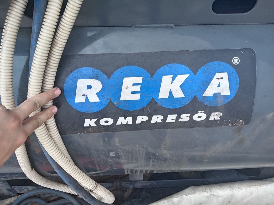 Продам компрессор срочно