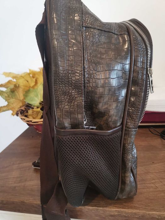 Раница GUCCI на супер изгодна цена!