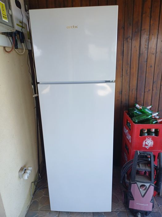 Frigider cu 2 uși Arctic