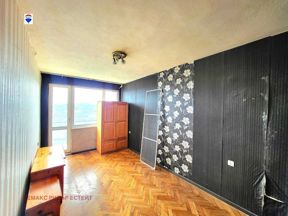 Продава се Тристаен апартамент в Русе, Широк център - 87 кв.м за 1034 €/кв.м - Снимка #4