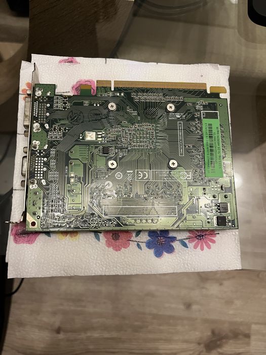 Видео карта Nvidia Geforce 9500GT Manli