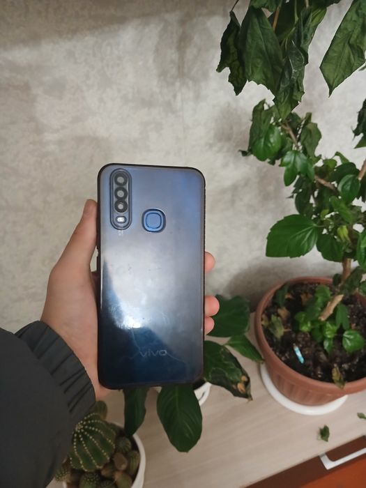 Мобильный Смартфон Vivo