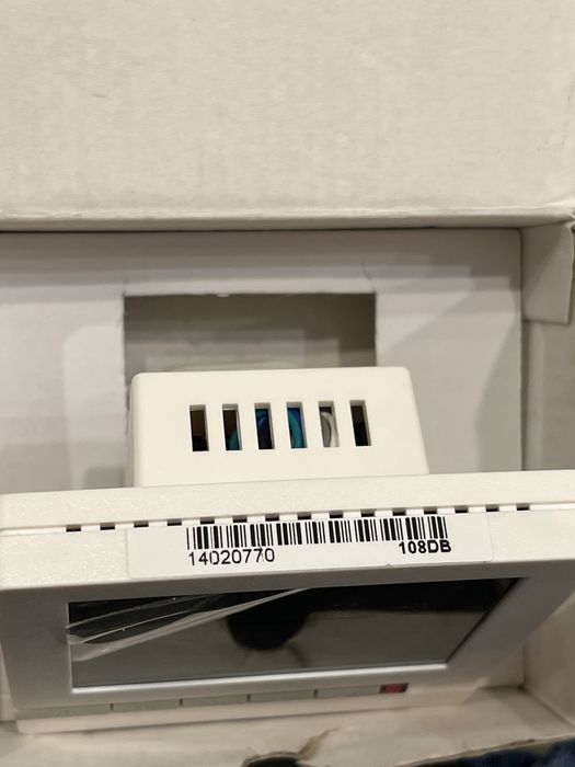 Стаен термостат HL108 DB - неизползван