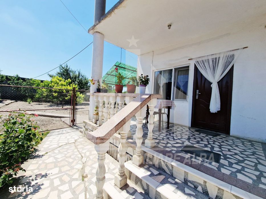 Casa individuala | 250 mp | 2457 mp teren | Sanmiclaus