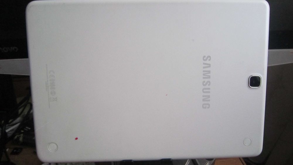 Tableta Samsung SM-T550