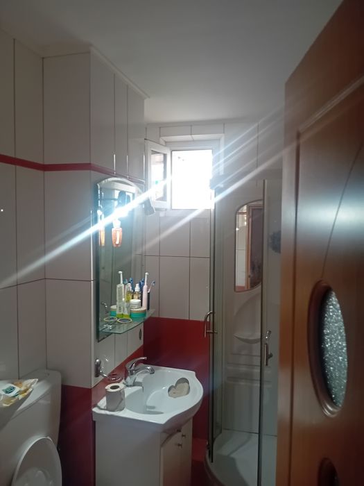 Ap 3 Cam Maratei str Progresului Parter inalt 70mp la cheie balcon centrala