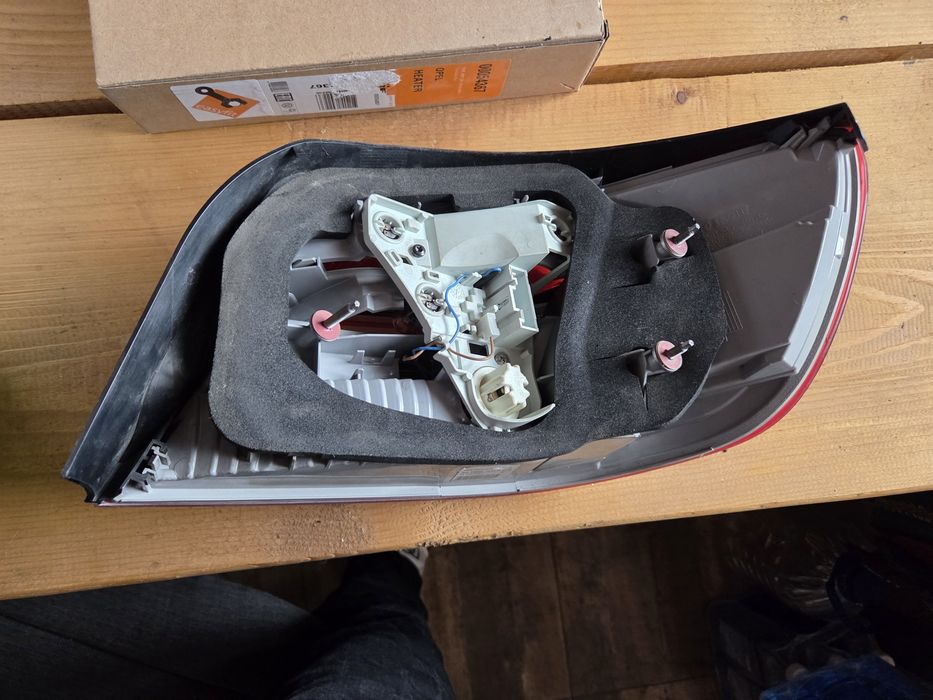 Ляв стоп БМВ Е93