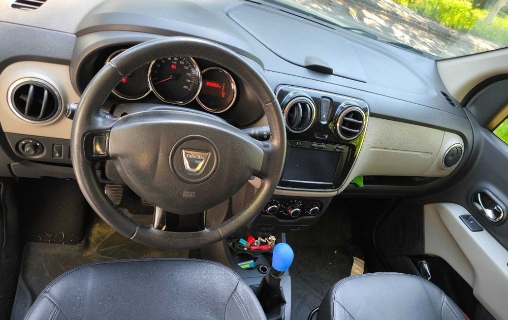 Dacia lodgy 1.2 benzina an 2013