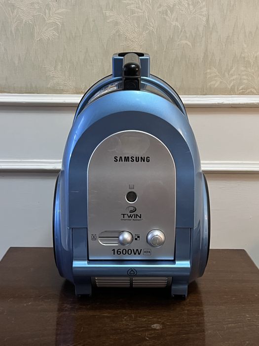 Пылесос Samsung SC6530