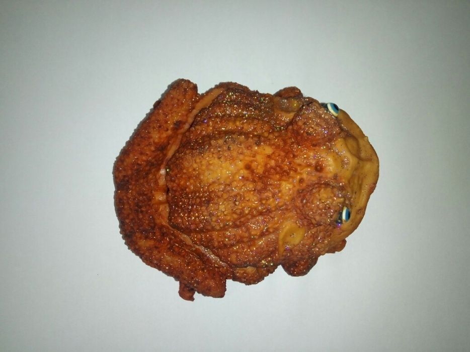 Сувенир шкатулка в форме лягушки