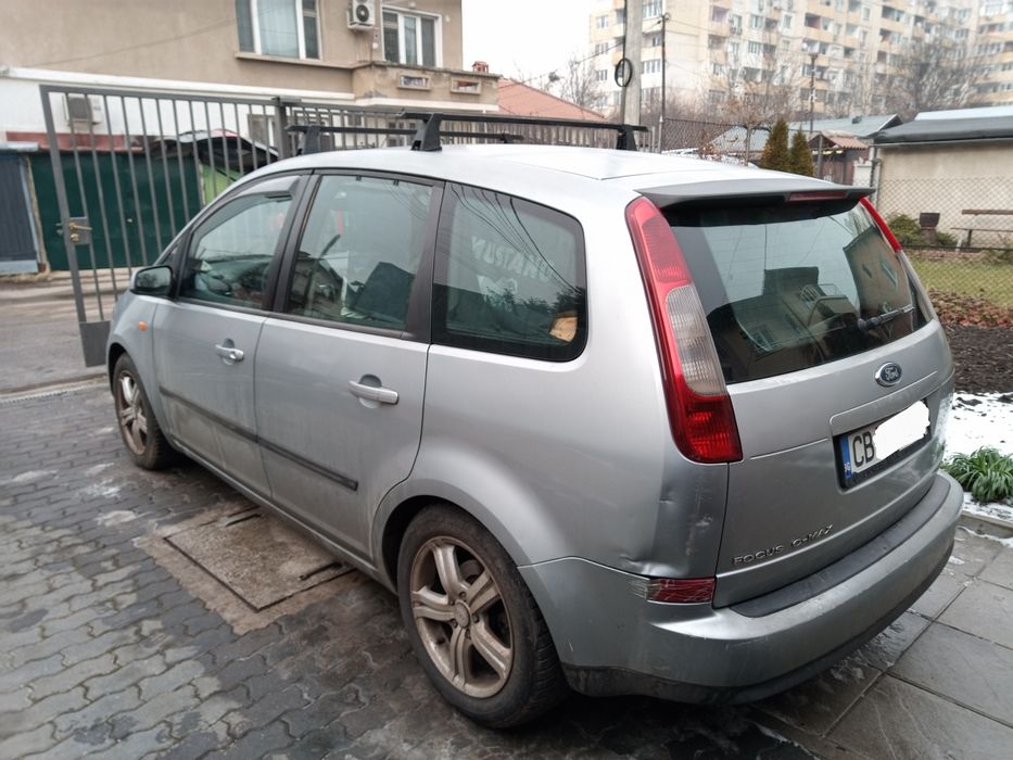 Продавам Форд Ц макс