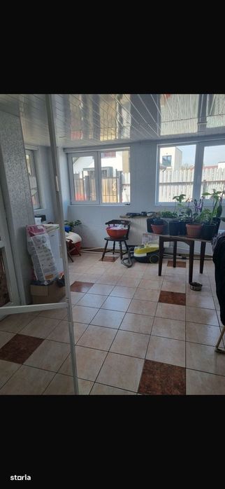 Casă cu 3 camere, teren 250 mp