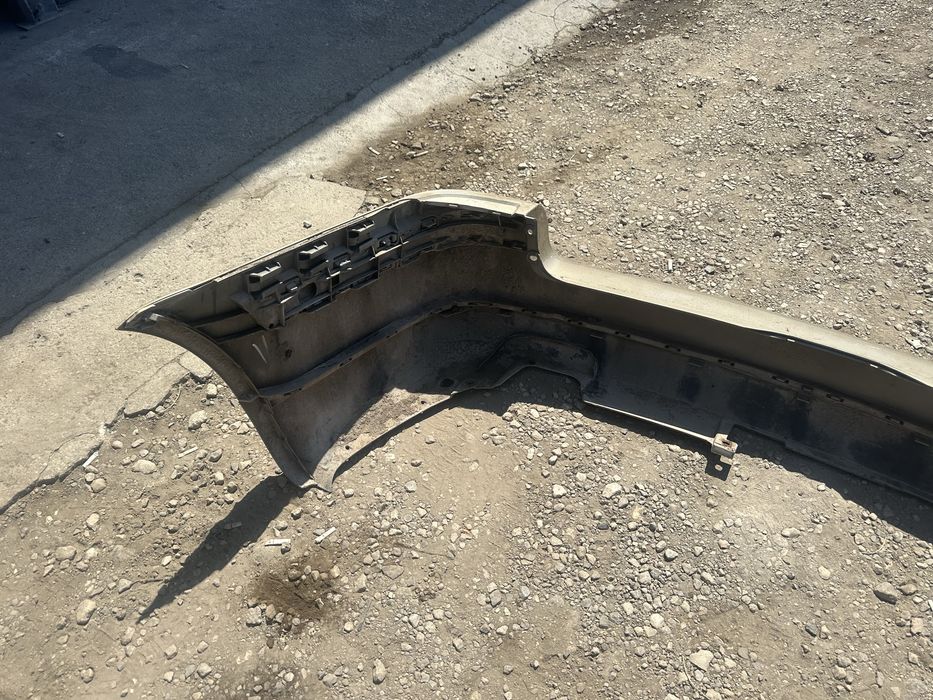 Задна броня за Фолксваген Пасат 5.5 комби