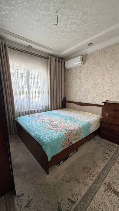 Срочно продается квартира 4х комнатная 92 кв на Юнусабад 9 кв.