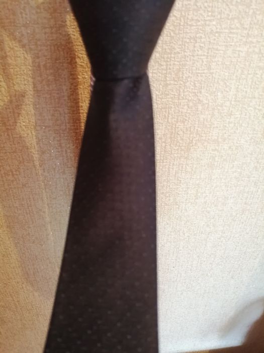 Продам галстуки недорого