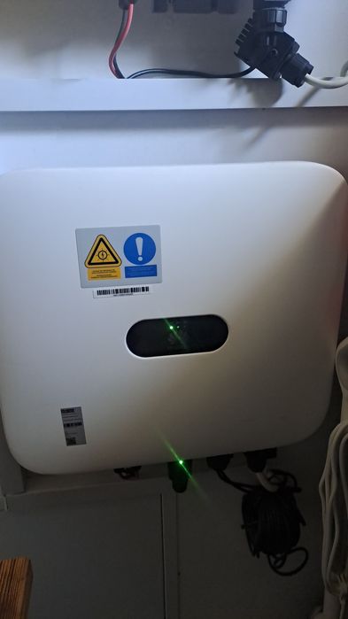 Invertor Huawei 6kw trifazat