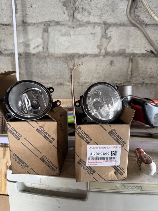 Противотуманки LEXUS RX