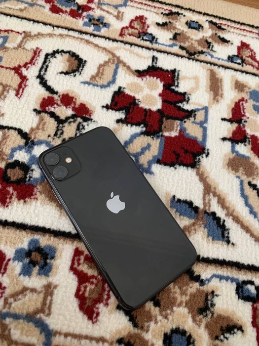 продам iphone 11 128gb
