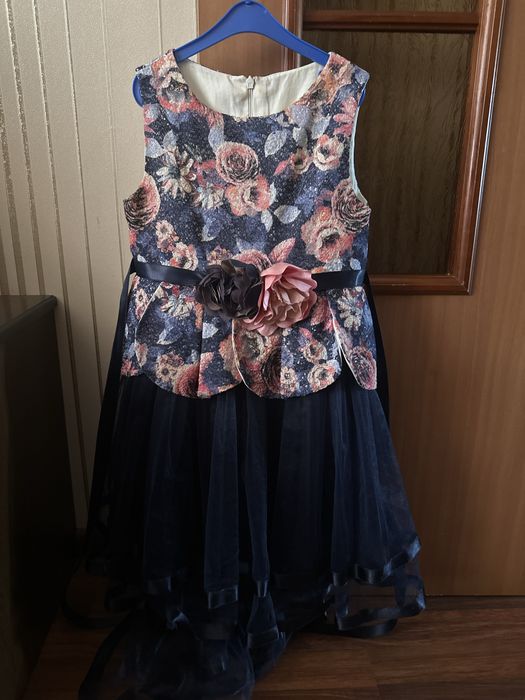 платье на прокат для девочек