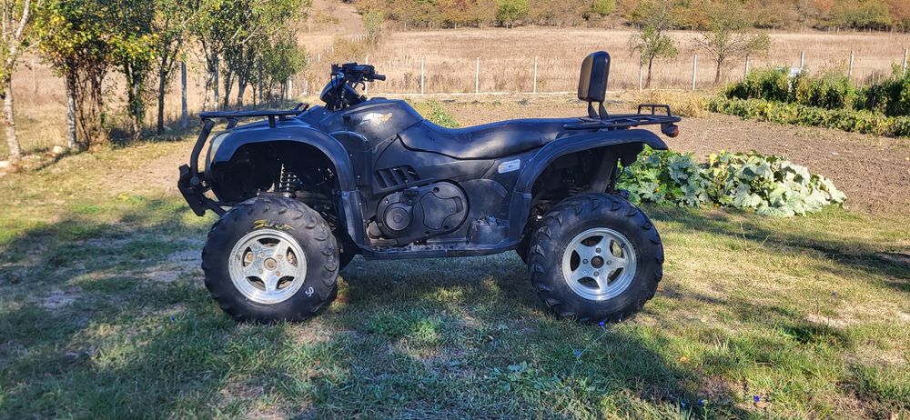 Atv cf moto  520 4x4