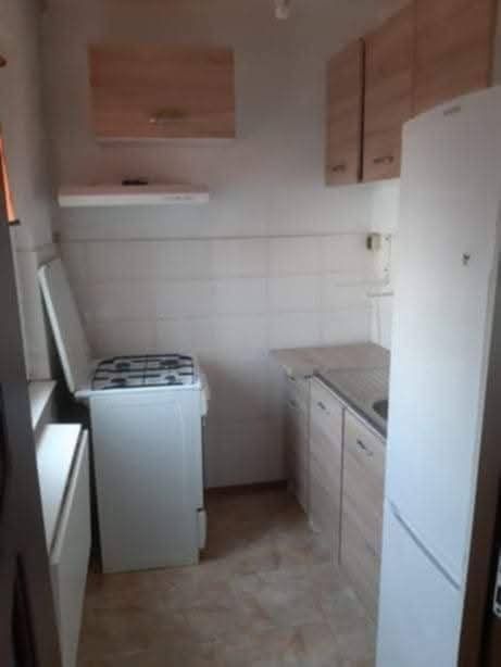 Închiriez apartament