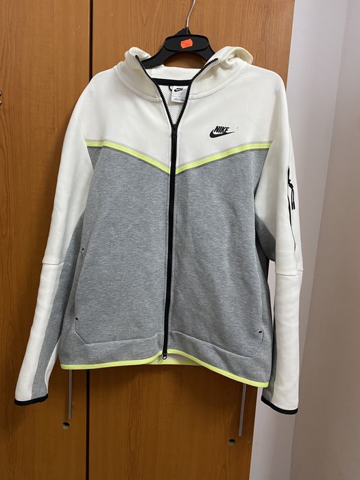 Bluză Nike Tech
