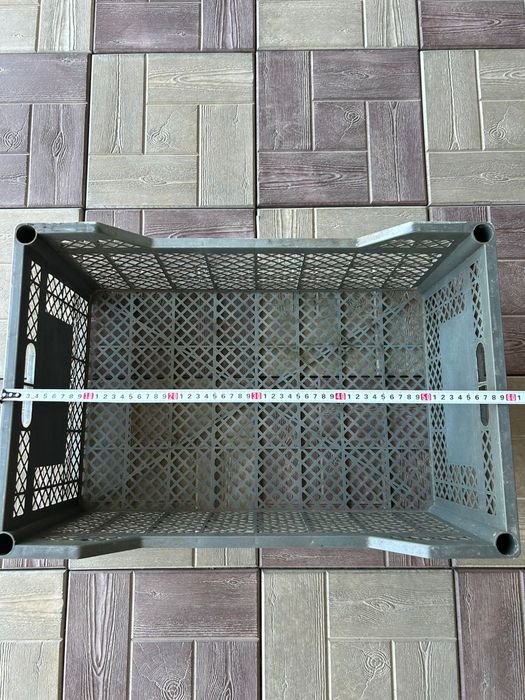 Продам корзины пластмассовые