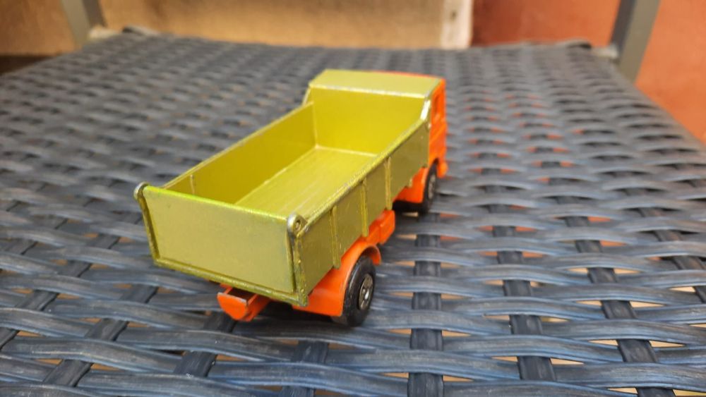 Macheta metalica matchbox super kings scara 1/43