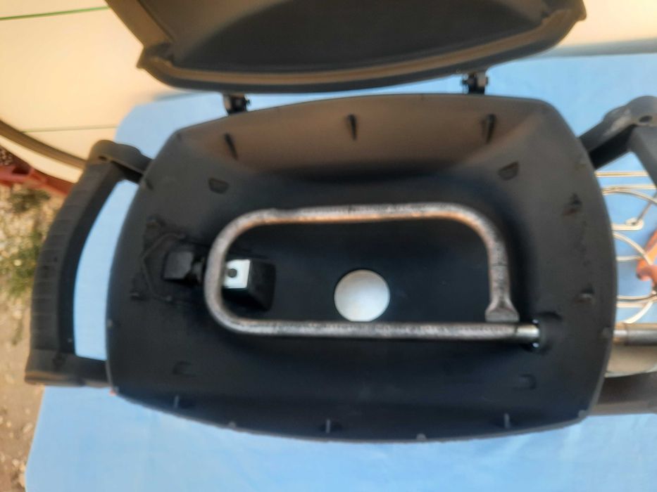 Газово барбекю,скара Weber Q1000