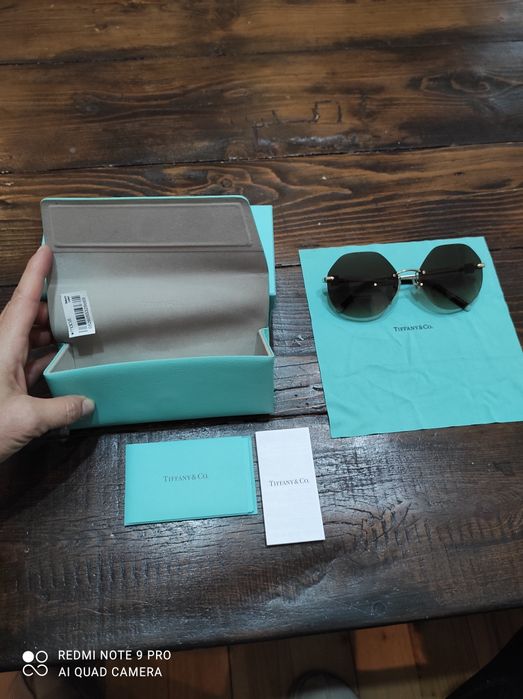 Оригинални Tiffany's Слънчеви очила. Чисто нови.