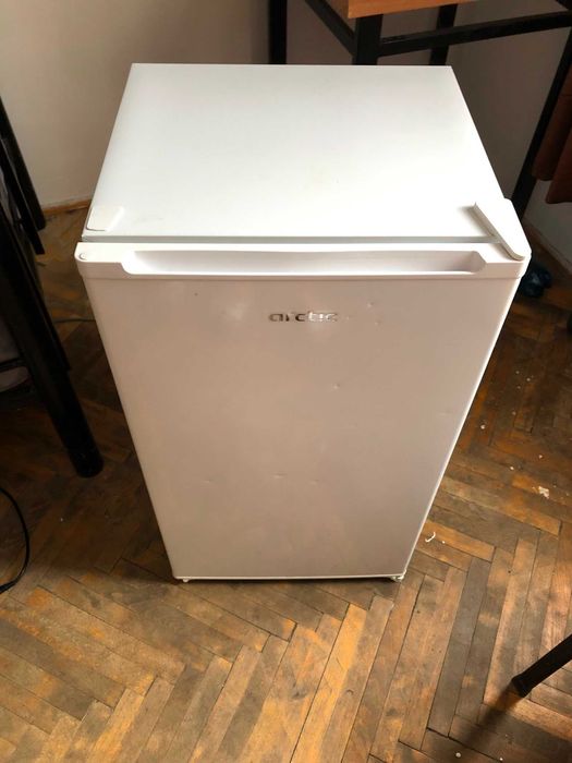 Frigider Arctic 85 cm