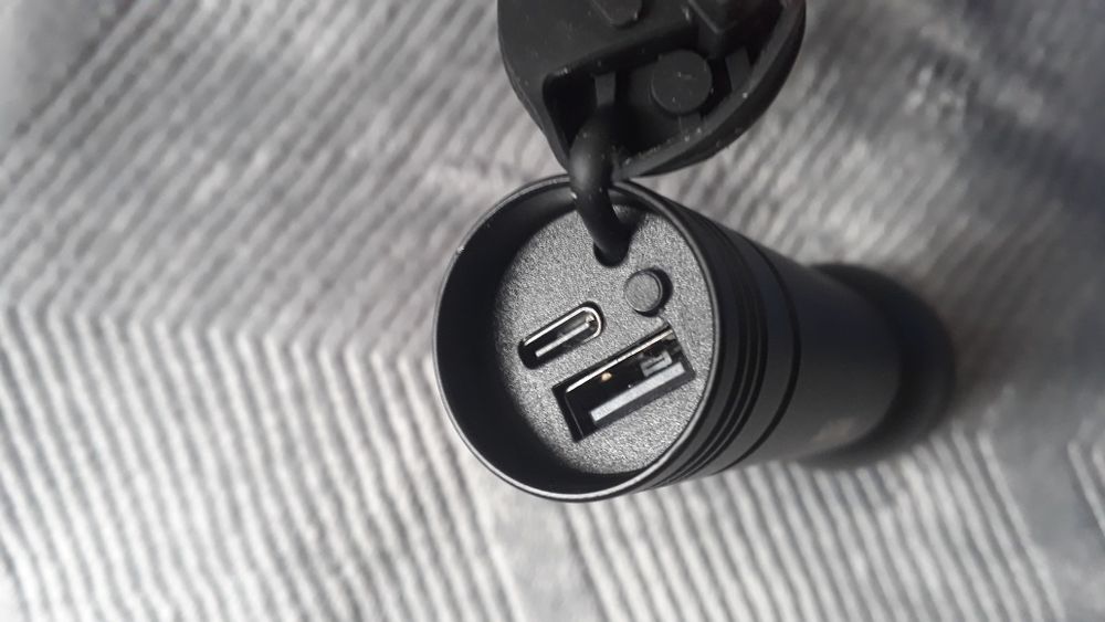 LED Фенерче  Philips