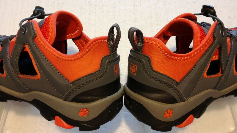 adidasi pantofi sport munte drumetie Jack Wolfskin nr.36,5 sandale