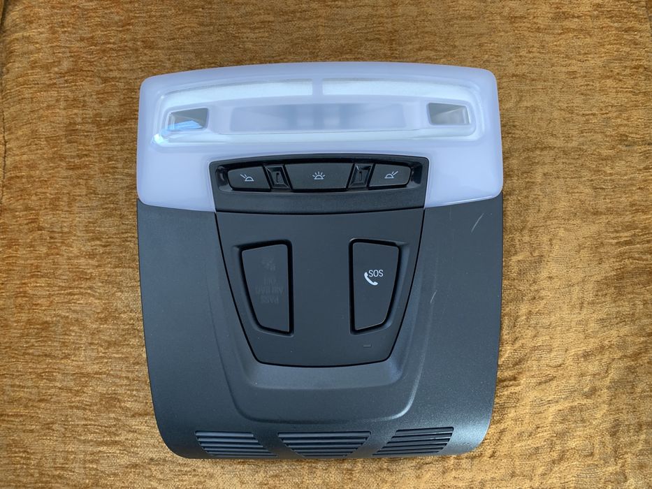 Plafoniera BMW Seria 1 2 3 4 / F20 F21 F22 F30 F31 F32 F33 F34 F36