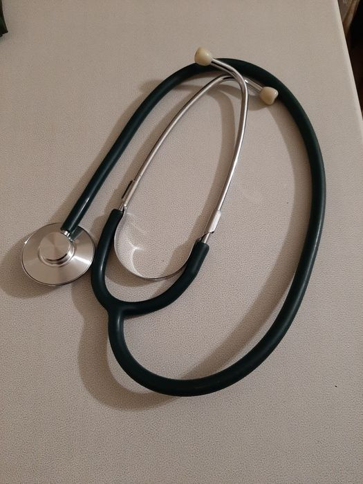 Фонендоскоп (стетоскоп)!