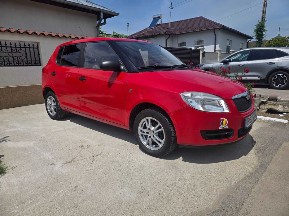Skoda Fabia-  facelift 2009 -Provenienta Porsche RO  de catre Prim Proprietar!150000km-Pret 1650E