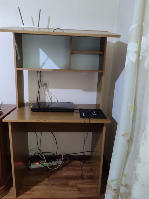 Стол компьютерный