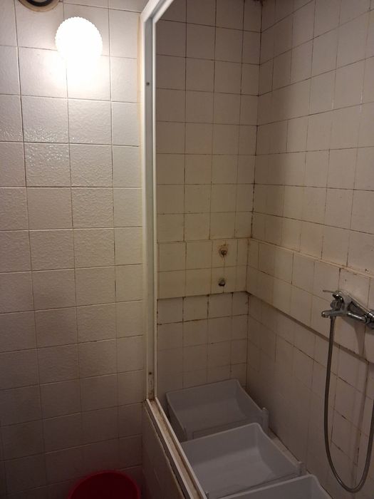 Дава се под наем Тристаен апартамент в Бургас, Славейков - 90 кв.м за 91800 € - Снимка #2