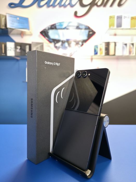 Samsung Z Flip 7 / Black / 512 GB / DeluxGSM