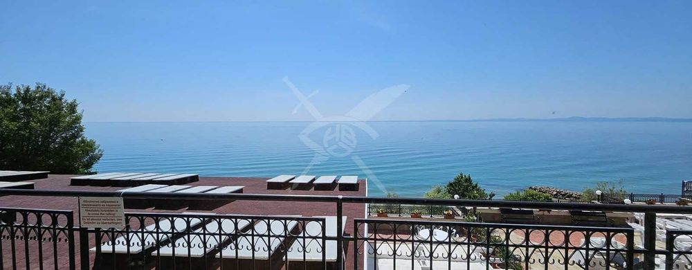 Продава се Двустаен апартамент в Свети Влас - 103 кв.м за 1059 €/кв.м - Снимка #2