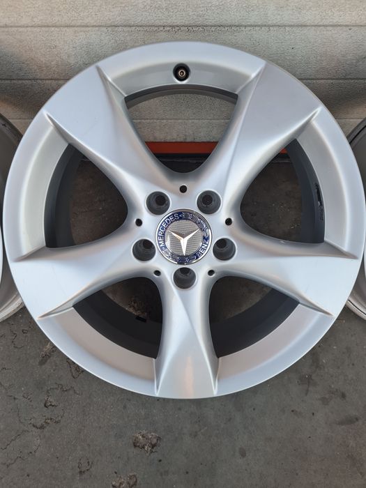 Оригинални джанти за МЕРЦЕДЕС MERCEDES R17 5x112 ET52.5 7.5J